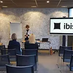 Otel Ibis Sud Valence (Drome)