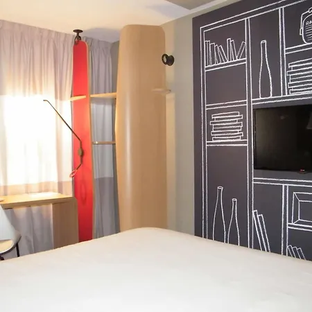 Ibis Sud Hotell