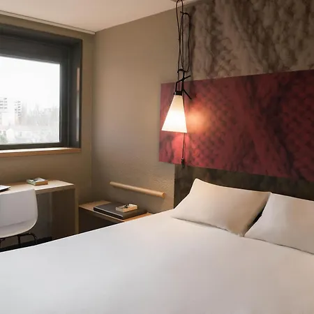 Ibis Sud 3* Valence (Drome)