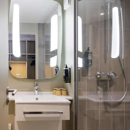 Ibis Sud 3*