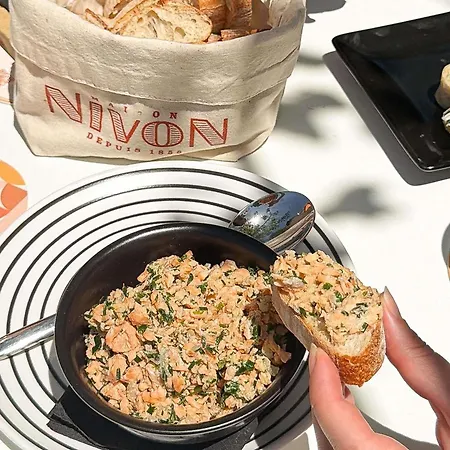 宜必思瓦朗斯南部酒店 酒店 瓦朗斯